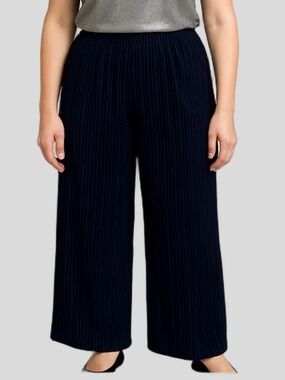 VERO MODA Navy Blue Wide Leg Pleated Pants 3X